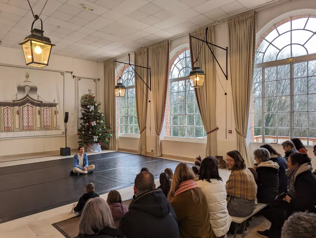 visuel d'un spectacle au Château de Breteuil